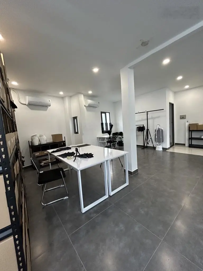 Bán nhà 120m2 ngang 12m x 13m p. tân thuận tây quận 7 chỉ 11 tỷ nhỉn