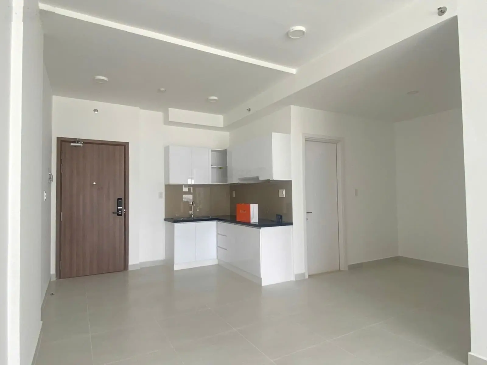 Kẹt tiền bán gấp căn hộ Ricca Q9 liền kề Q2 1PN+1 57m2. Nhà mới đã có sổ giá 1 tỷ 850