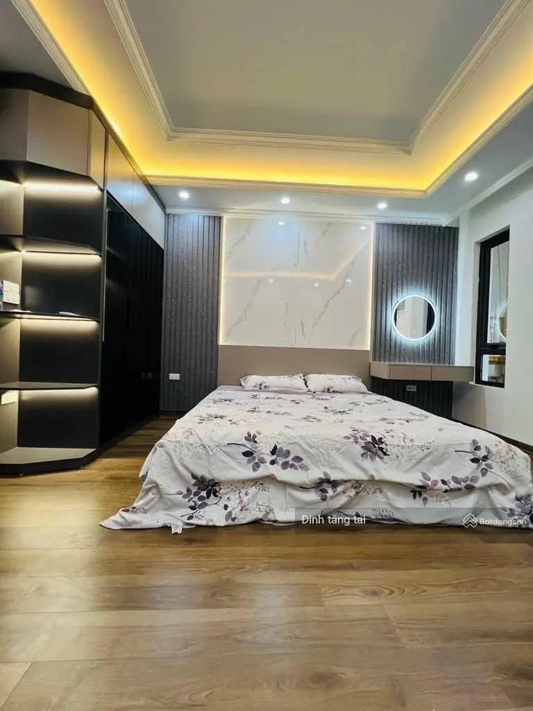 Nhà đẹp Hoàng Quốc Việt - gần phố - ô tô - kinh doanh - 75m2 - nhỉnh 10 tỷ