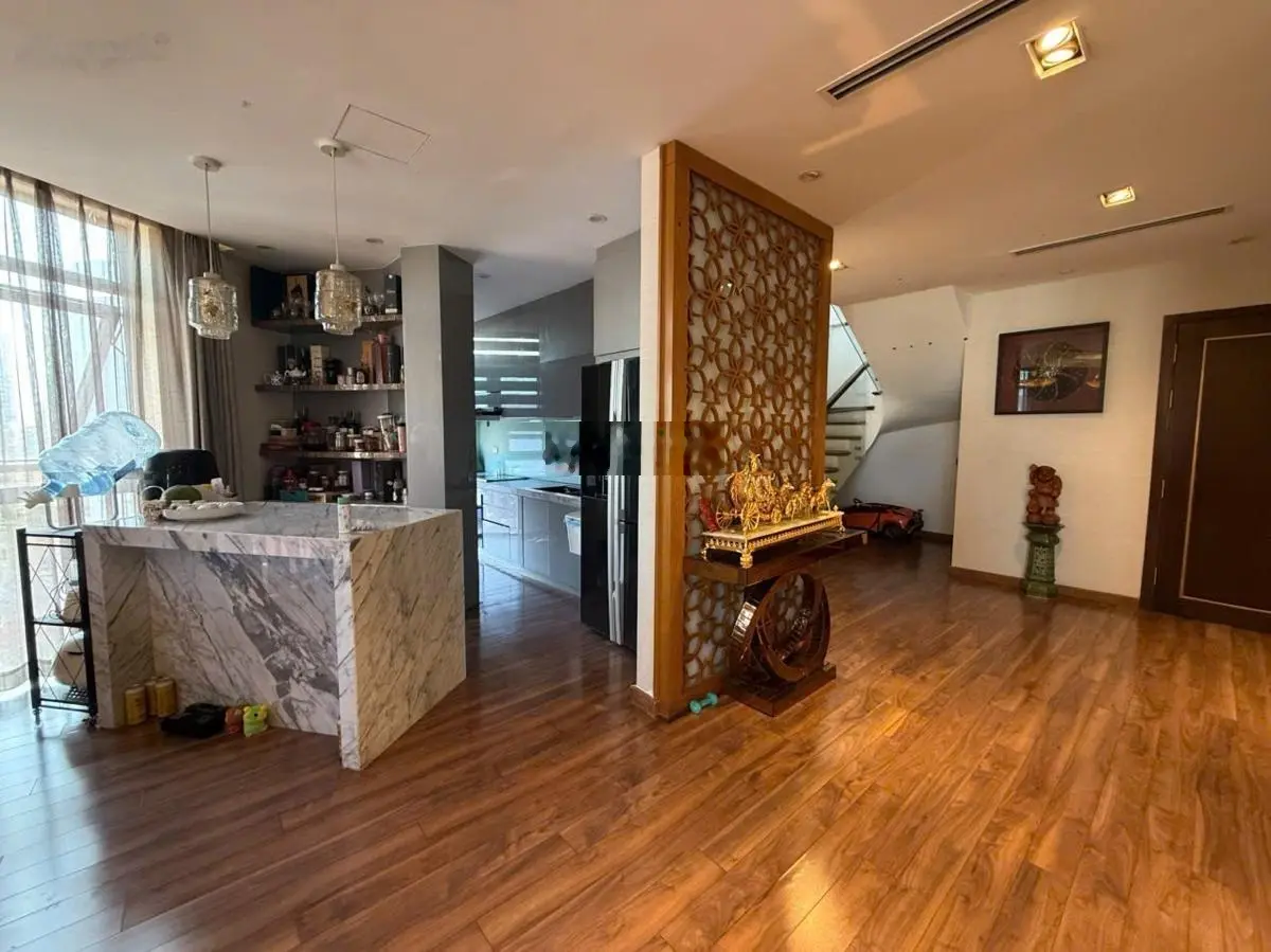 Giảm Chào Bán Gấp Toà Building 9 Tầng Lô Góc, Phân Lô VIP Hoàng Cầu Trần Quang Diệu Giá 63.5Tỷ.
