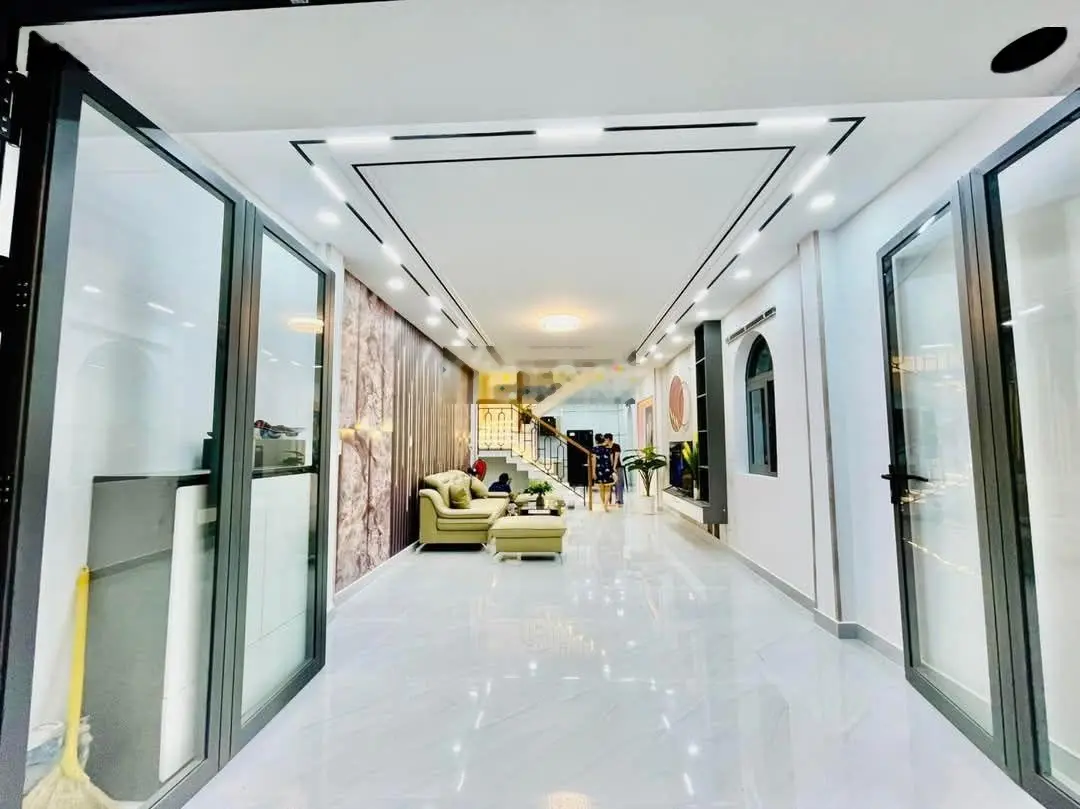 Chính chủ bán nhà giá rẻ chưa từng có chỉ 1 tỷ 6 nằm ngay đường Bùi Văn Ngữ,phường Thới Hòa,Bến Cát