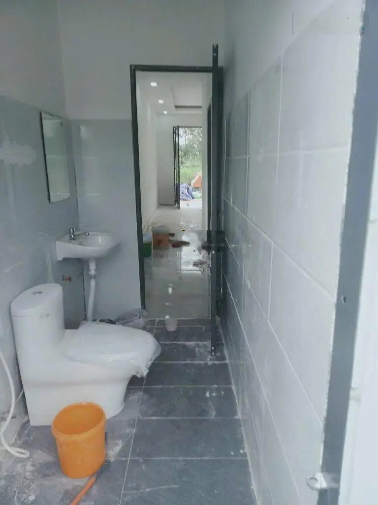 Đất nền dự án Tân Cảng Phú Hữu Q9 - diện tích 85m2 giá chỉ 3 tỷ 185, kế bên valencia
