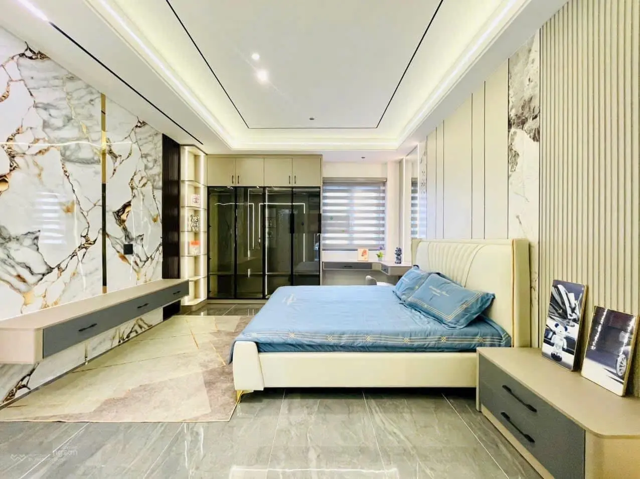 Bán nhà HXH 8m oto thông hẻm 319/47 Lê Văn Thọ P9 4 tầng 4PN 6WC có thang máy 4x18m full nội thất