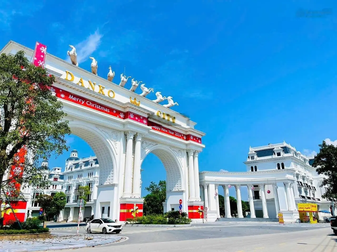 Bán lô đất đối diện biệt thự đảo Vua, tại Danko City giá chỉ từ 2,5 tỷ