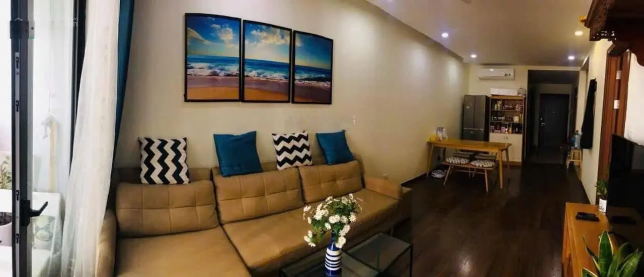Chính chủ bán căn hộ Five Star diện tích 70,8m2, 2PN - 2WC, Cửa Đ ban công T, full nội thất