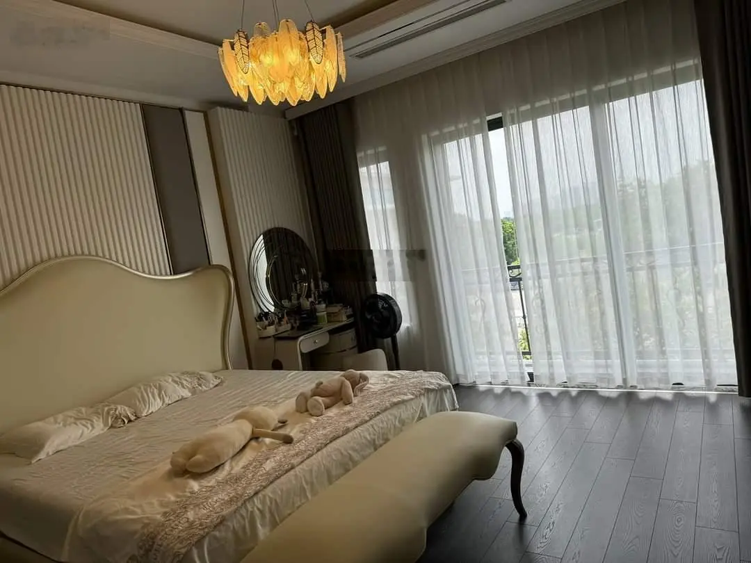 Phúc Lợi Long Biên DT 74m2 * 5tầng, MT 6m, biệt thự phân lô, vỉa hè ôtô tránh, gara thang máy