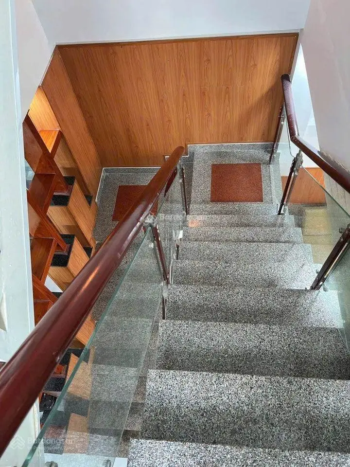 Nhà đẹp kinh doanh tốt 1trệt 1lầu 5x17=85m2 Bình Tân Đường số 6, gần trạm thu phí An Lạc, sổ sẵn