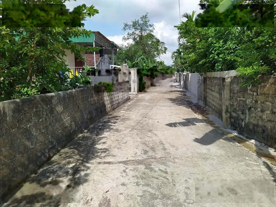 Bán nhà riêng và đất dài 30m rộng 7m. Hướng Đông Nam