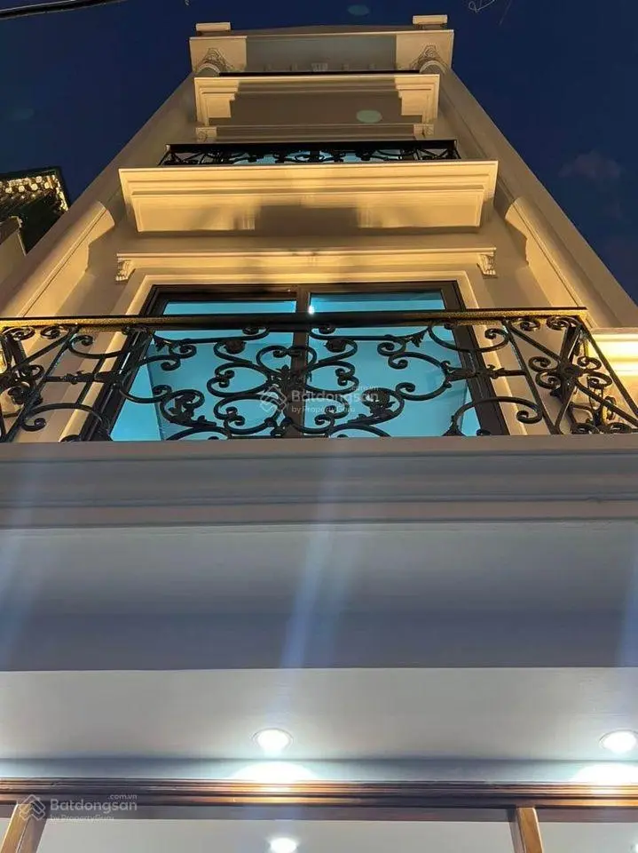Bán nhà 33m2 - 5 tầng gần khu dịch vụ Phú Lương - HĐ, ô tô tránh cách 15m. Giá 2.8 tỷ 0986 498 ***