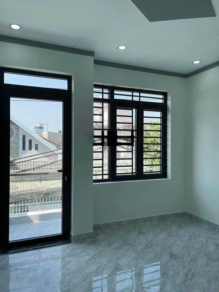Nhà đẹp kinh doanh tốt 1trệt 1lầu 5x17=85m2 Hương Lộ 2, Bình Tân cách Quốc Lộ 1A 300m, sổ sẵn