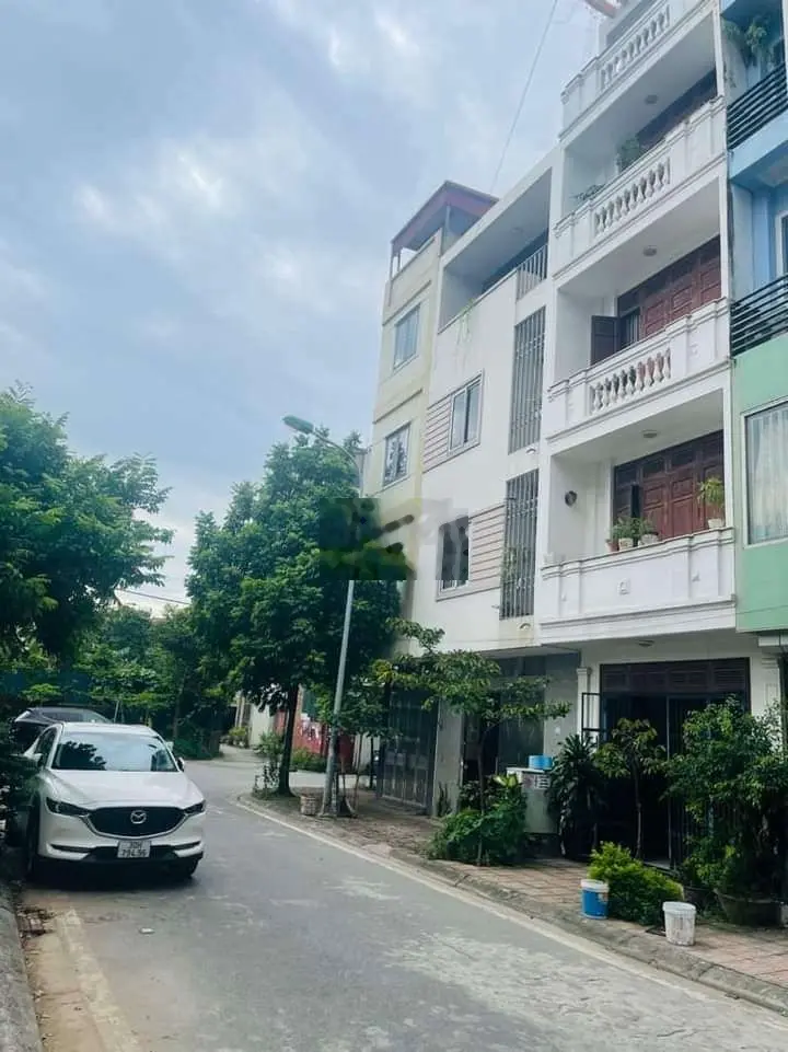 CỰC HIẾM BÁN NHÀ CỔ LINH 41M2 XÂY 4,5TẦNG ĐƯỜNG Ô TÔ TRÁNH