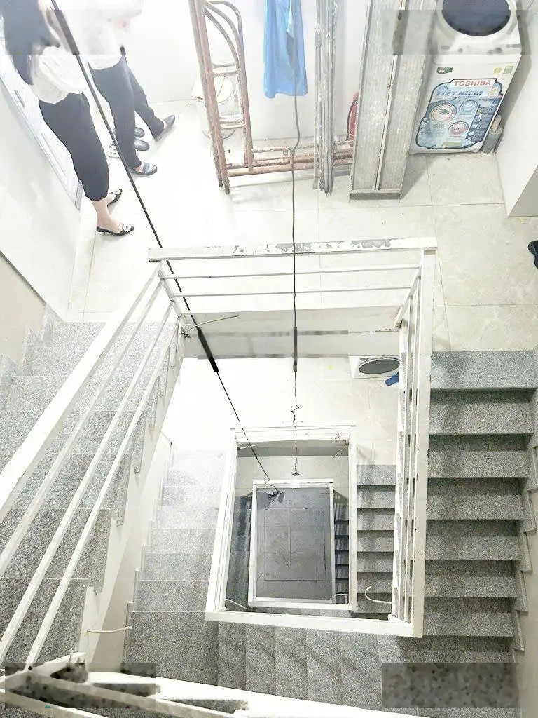 Bán CHDV 5 tầng ngay mặt tiền Huỳnh Tấn Phát Tân Thuận Tây Quận 7. thu nhập trên 40 triệu/tháng