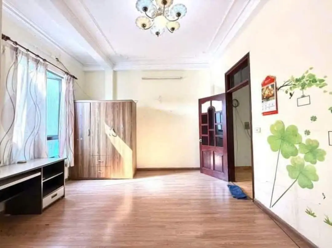 Bán gấp nhà Ba Đình 45m2 5T, nhỉnh 7 tỷ, gần phố ngõ thông, 88.25 Sơn Tây 38/45 5 dân xây, giá rẻ