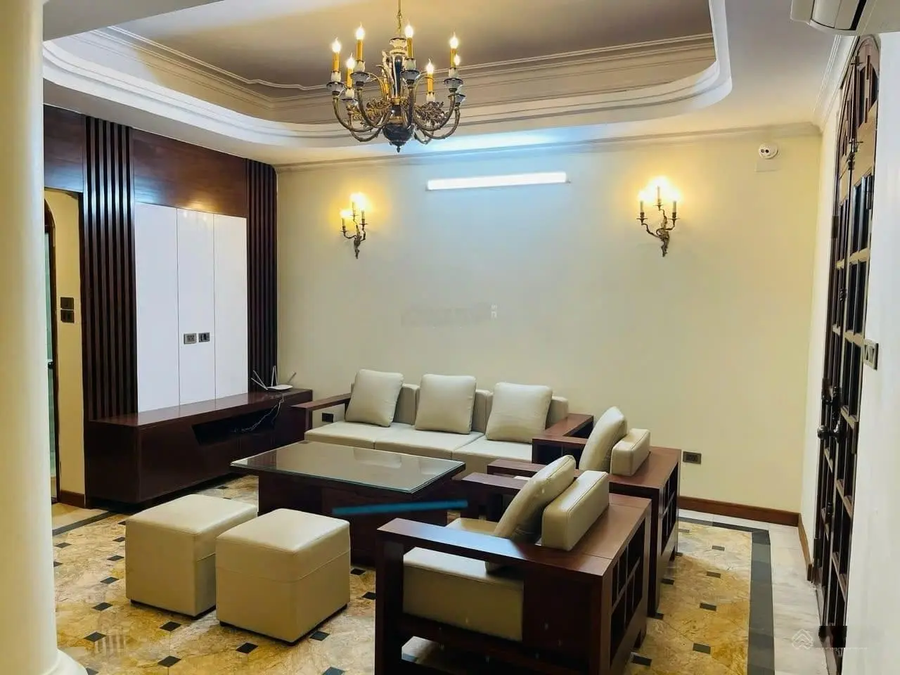 Bán nhà khu cán bộ Hồ Tùng Mậu 105m2 4 tầng MT 4m giá 19,4 tỷ