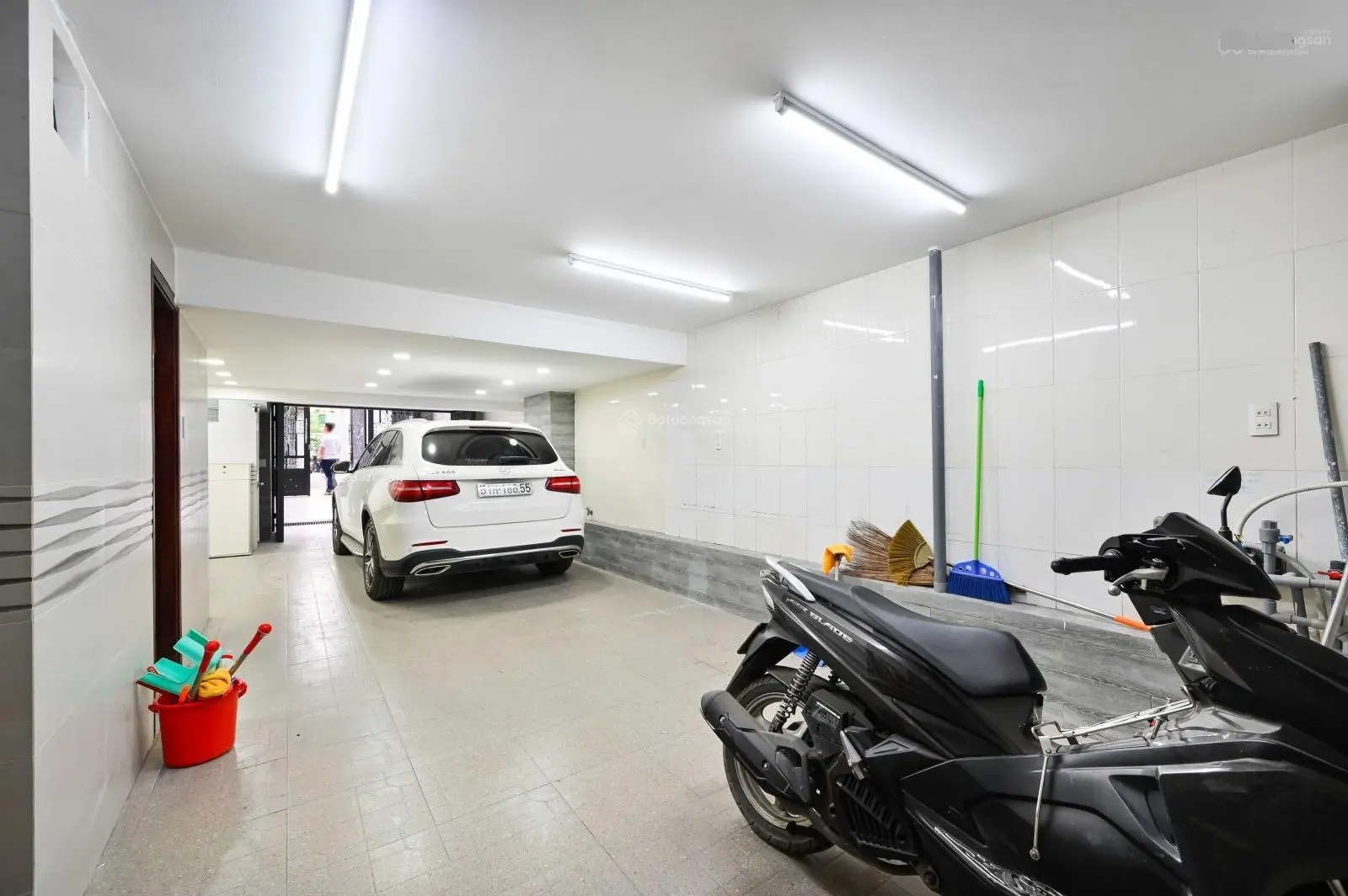 Hiếm! Khu VIP K300 phường 12 quận Tân Bình - Hẻm xe hơi - ngang hơn 8m (75m2) giá chỉ 12 tỷ