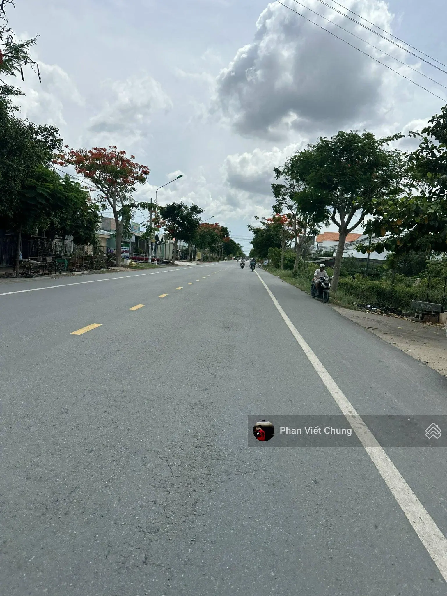 Bán gấp lô đất đường Dương Kỳ Hiệp, P2, TP. Sóc Trăng cách bệnh viện Quân Y 200m SHR 120m2/560tr