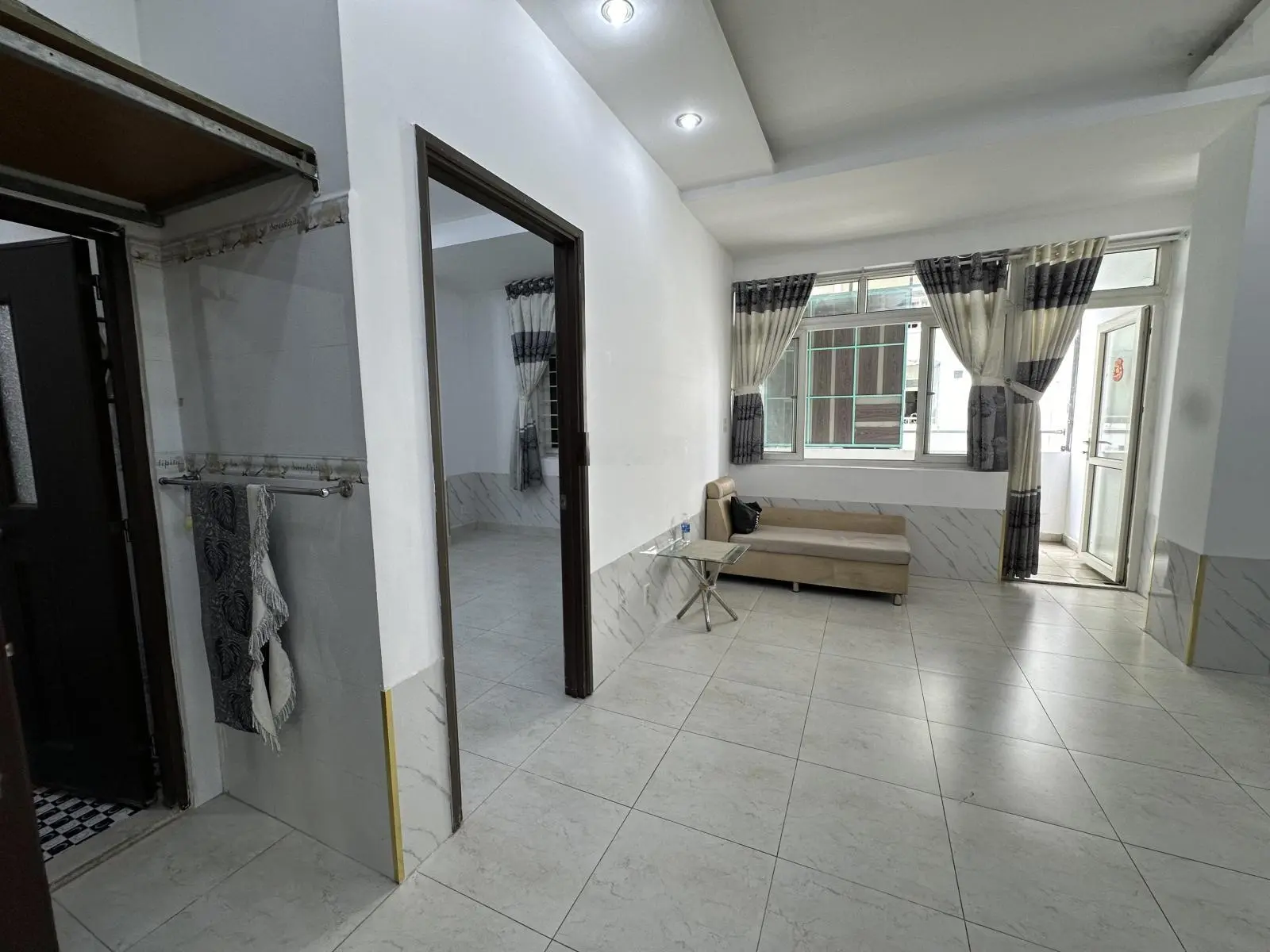 Chính chủ cần bán chung cư Nhất Lan 2 ( bLock C, D) 50m2 1tỷ420 LH 0909 859 ***