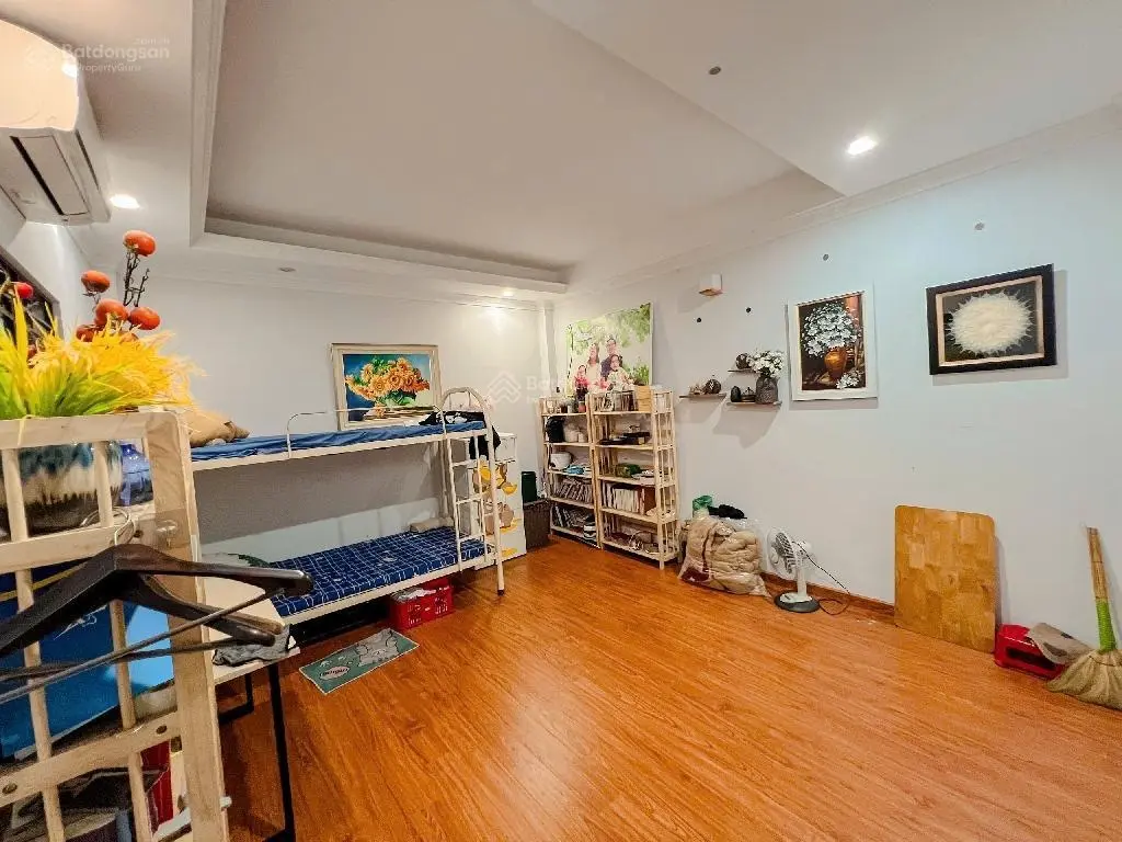Bán nhà Trịnh Văn Bô - Nam Từ Liêm, diện tích 30m2 nhà 5 tầng, full nội thất, giá 5,4 tỷ