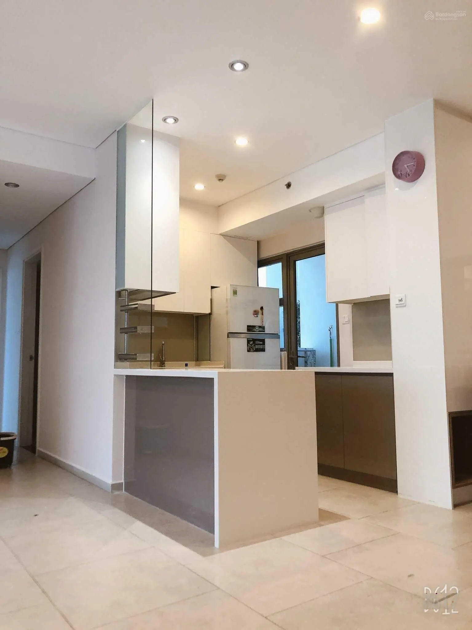 Cần bán căn hộ Riviera Point, DT 99m2, tầng sân vườn, Đường Nguyễn Văn Tưởng, phường Tân Phú, Q7