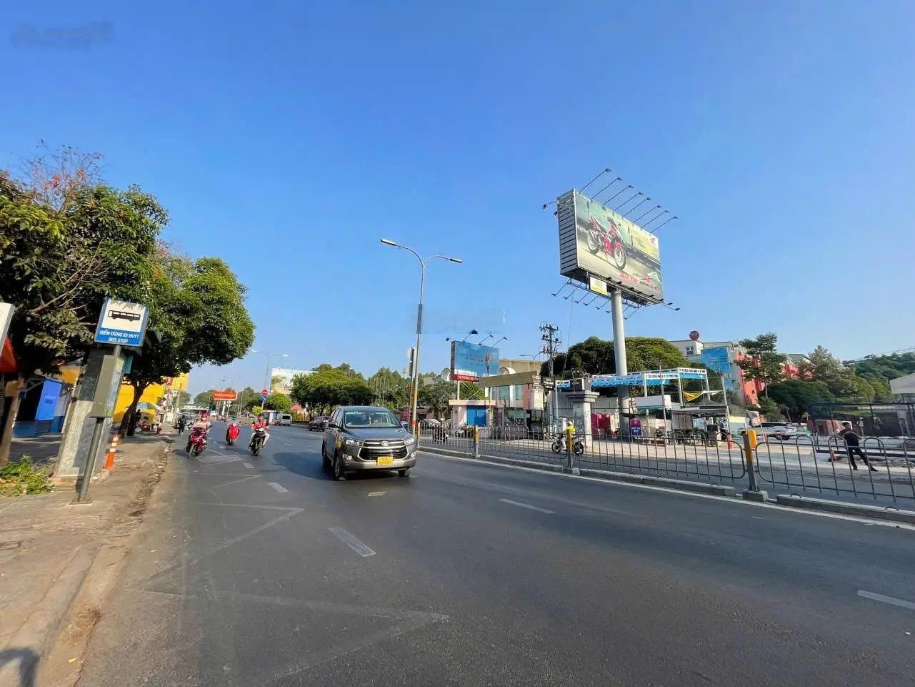 Bán nhà 4 tầng MT Xô Viết Nghệ Tĩnh, Bình Thạnh - Cách Quận 1 chỉ 200m DT: 5.8x16,6m giá 27 tỷ