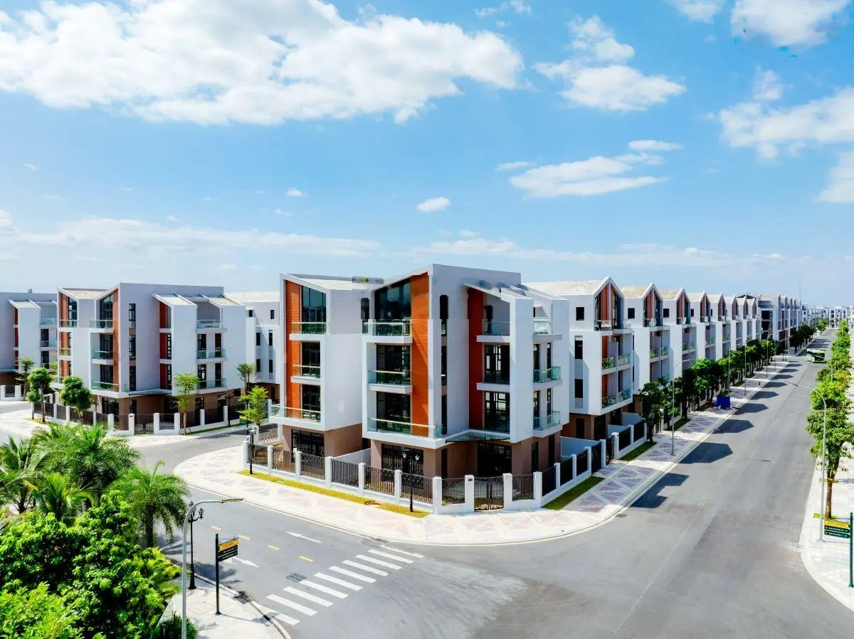 Việt Kiều có nên mua bất động sản tại Vinhomes Ocean Park 2 & 3 để đầu tư không? Mua loại hình nào?