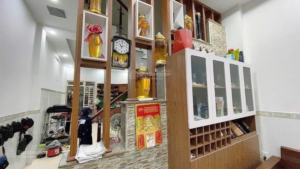 Liền kề chợ Vườn Chuối chủ ký gửi bán căn 1T 3L đường Vườn Chuối 54m2, SHR