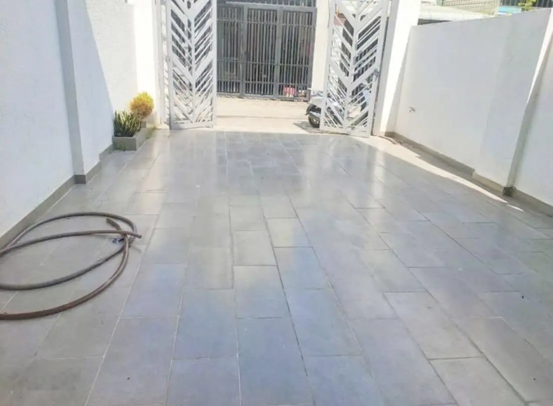 Giá Nhà Tốt ! Bán Gấp Nhà Thoại Ngọc Hầu Tân Phú 1 Trệt 1 Lầu DTSD 110m2 Sổ Hồng Riêng Giá 2 Tỷ 690