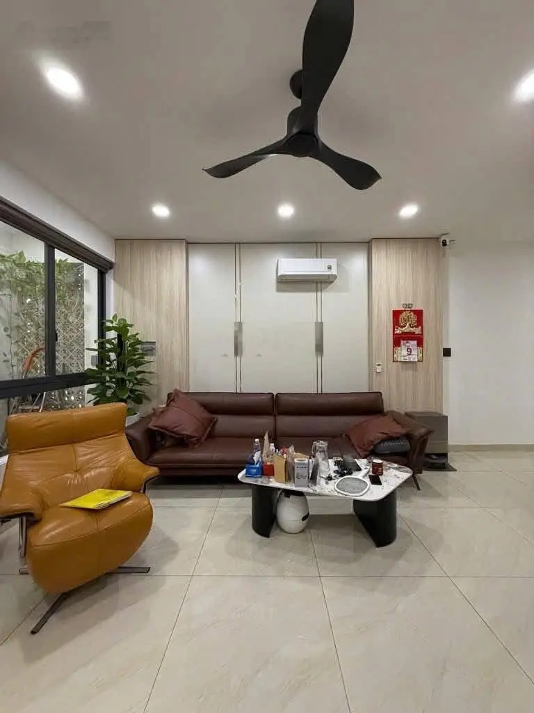 Bán nhà đường Trương Hoàng Thanh, Tân Bình - cách ngã tư Bảy Hiền chỉ vài phút - 48m2 chỉ 2ty660