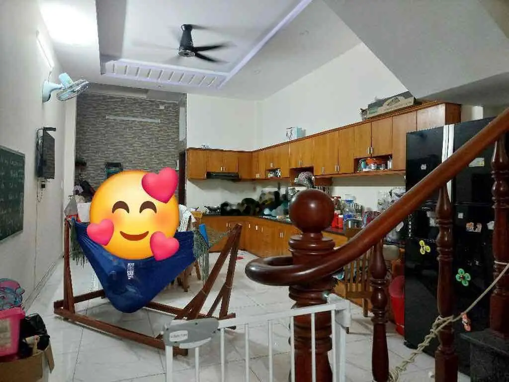 Bán nhà 3 tầng khu vực đắc địa giá 5,5 tỷ, diện tích 72,3 tỷ, tại Ngô Chí Quốc, phường Bình Chiểu, Thủ Đức