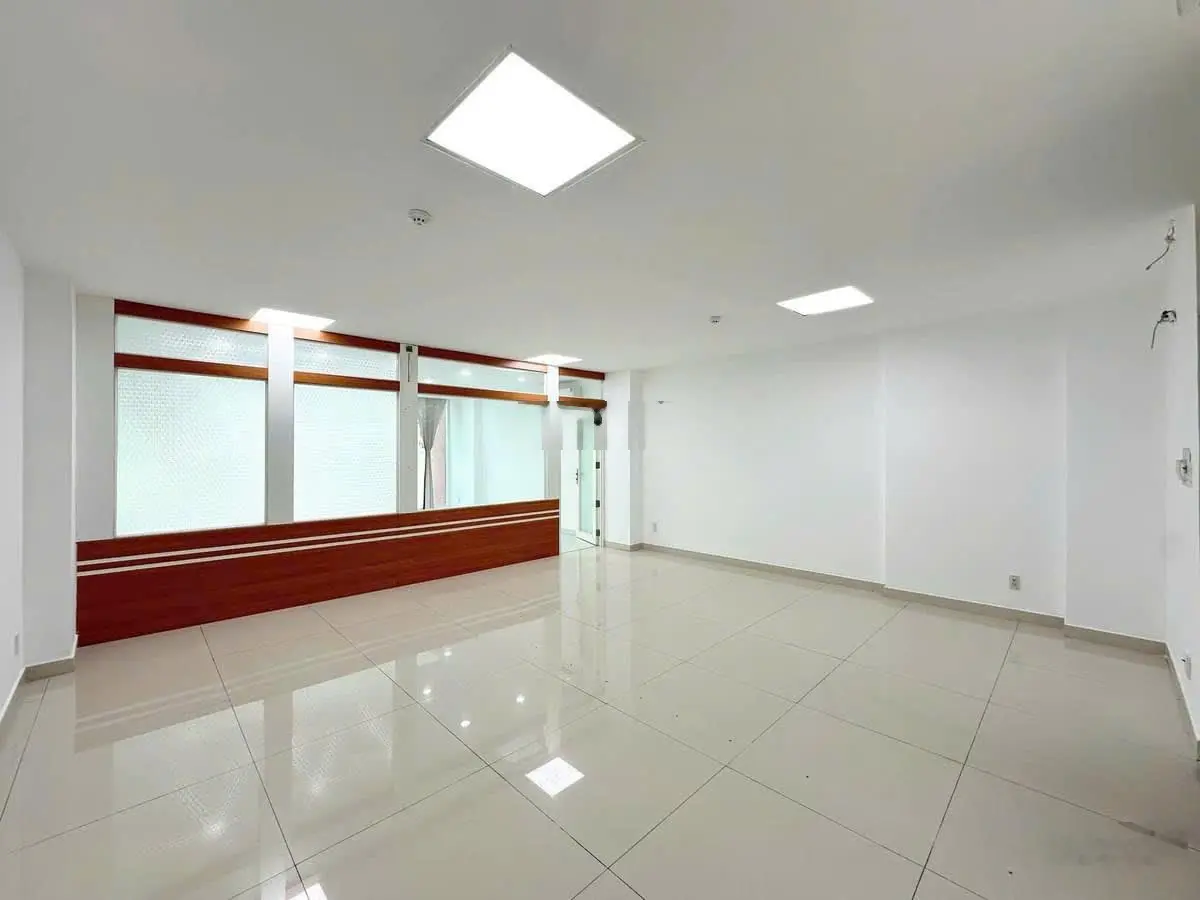 Buillding mặt tiền Lê Quang Định, P.14, Q.Bình Thạnh.( 7X22 - 7 tầng - HĐT:150 tr -Gía : 32 tỷ )