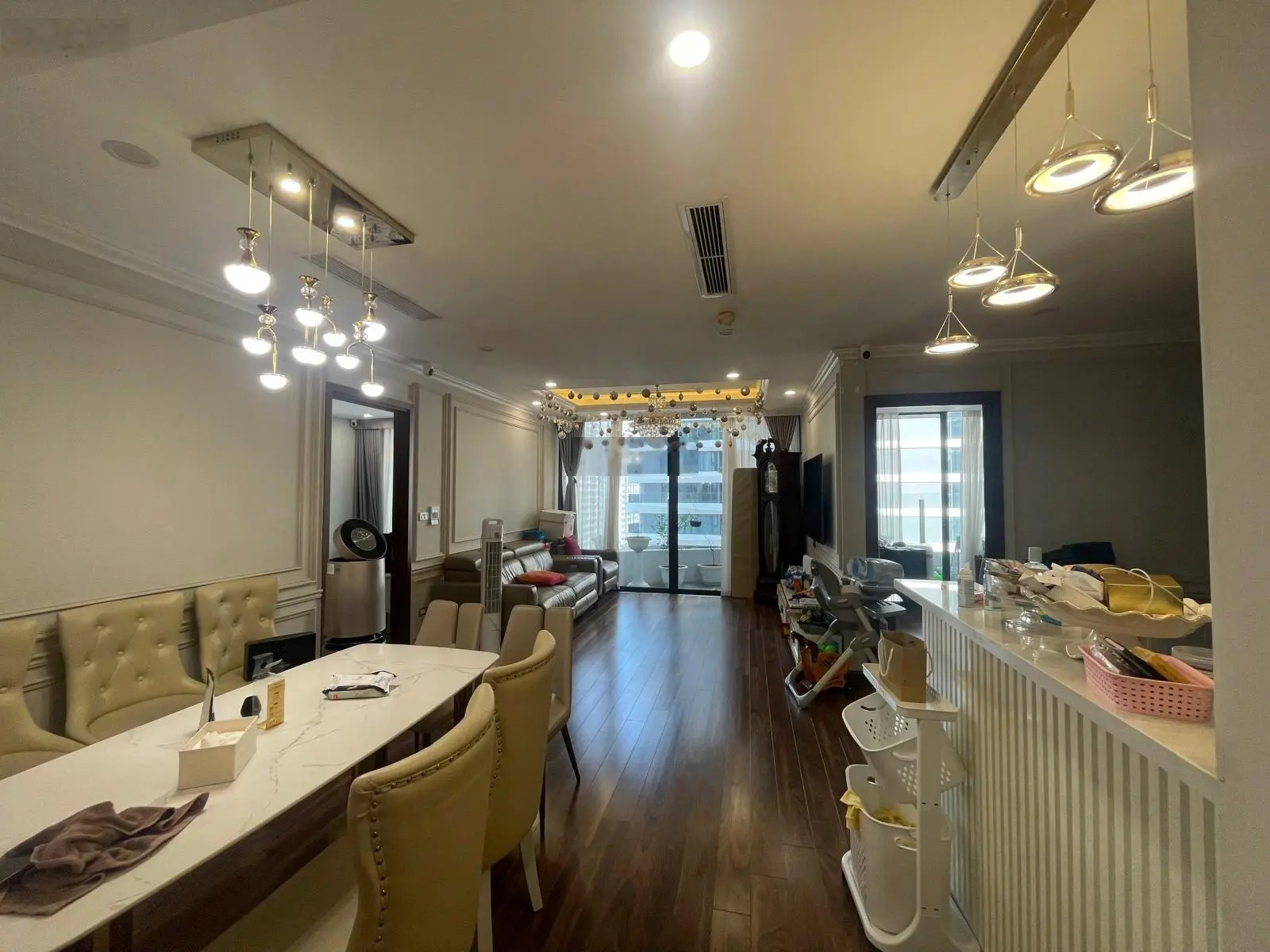 Chính chủ cần bán căn 4PN thuộc tòa N01T8 Đông Nam view nội khu. Giá thương lượng trực tiếp
