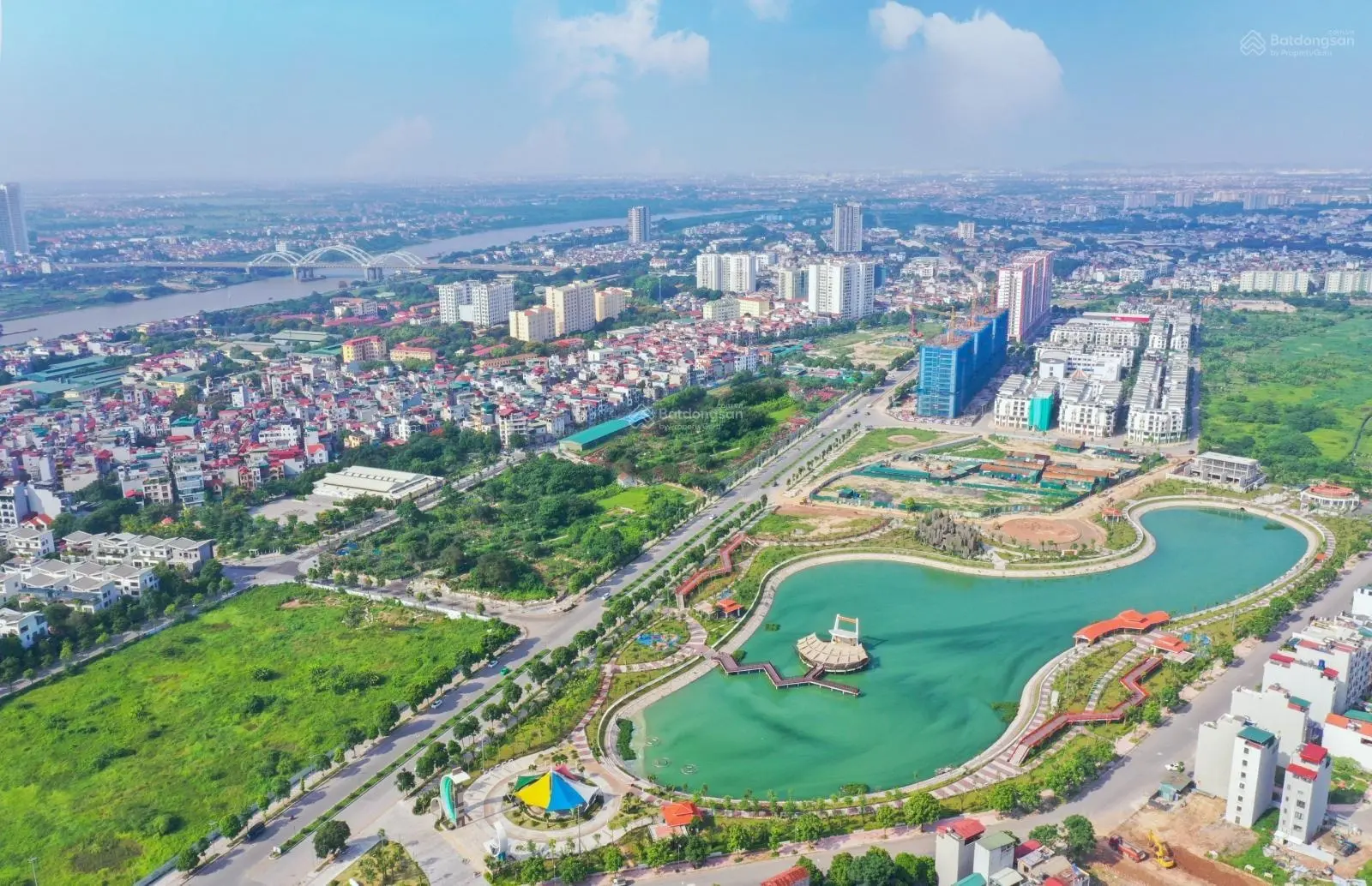 Em chính chủ cần bán nhanh 78m2 (2PN + 2VS) - giá 4,9x tỷ - Bc Đông Nam - view hồ cực đẹp