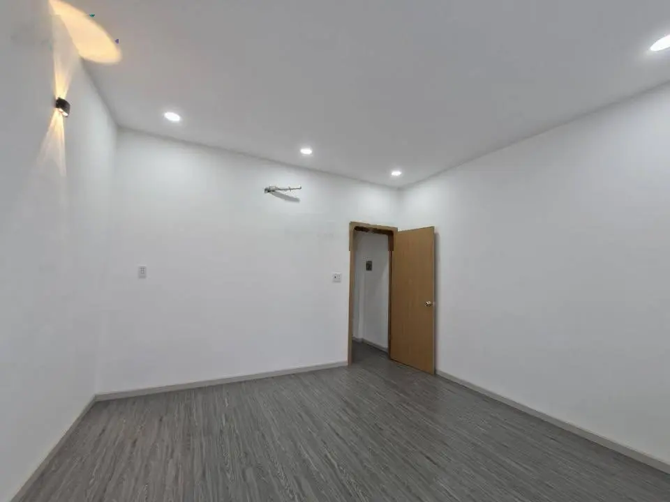 Nhà đẹp 2 tầng 90m2 - đường hẻm hồ bá phấn phước long a quận 9 - 5tỷ7 thương lượng