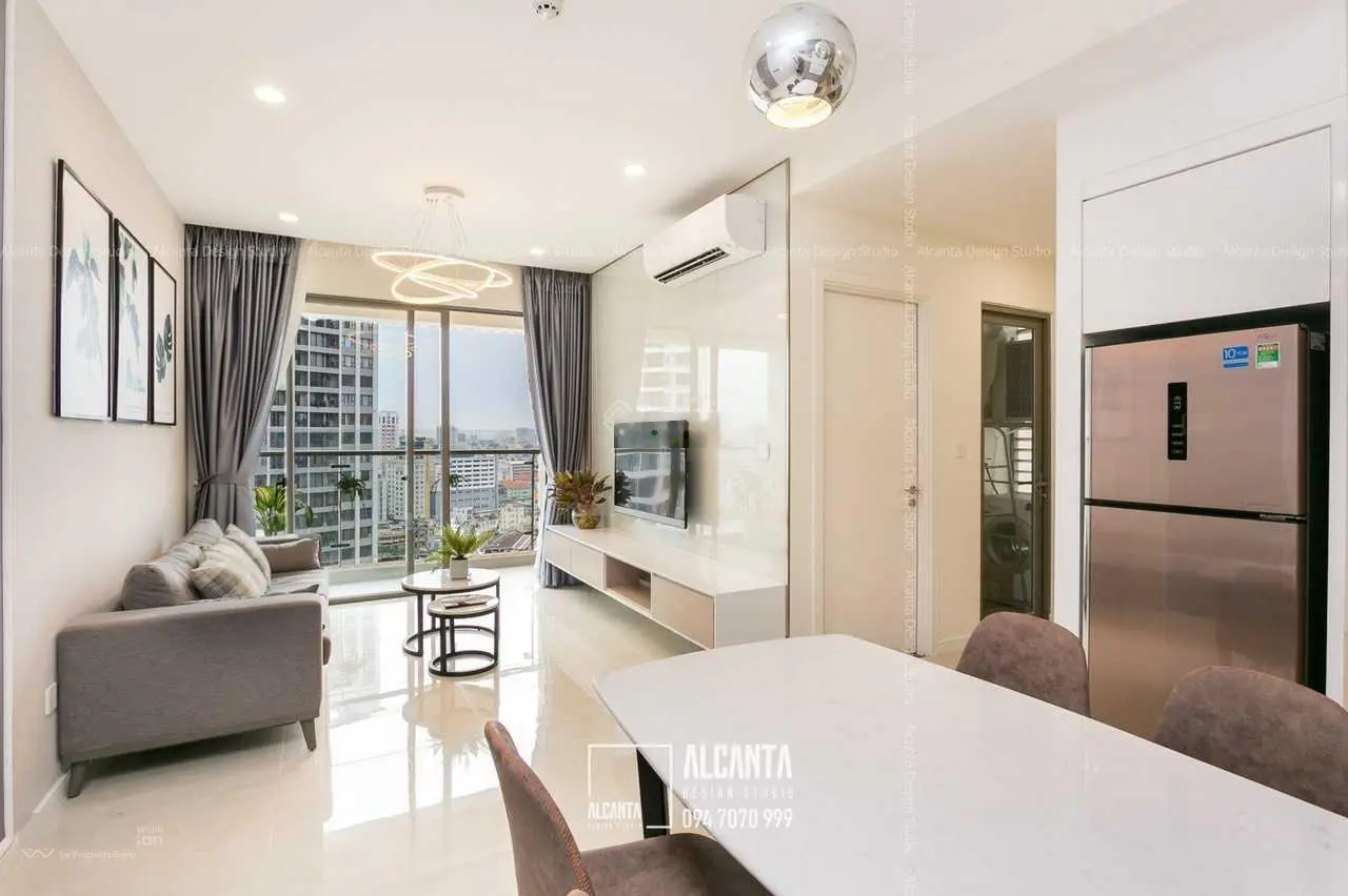 Bán căn hộ Gold View 2PN 2WC; Dt:80m2; full Nội thất đẹp, giá 4.4 tỷ, Ban công rộng LH 0972 443 ***
