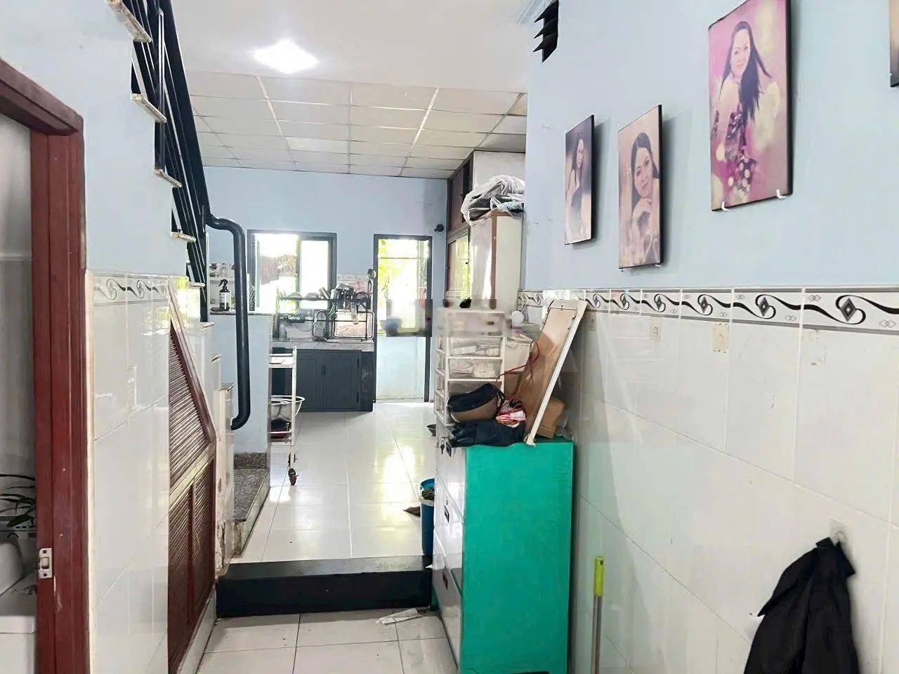 Mặt tiền Phạm văn Đồng - Linh tây. + Ngang 5.8m. + Diện tích sử dụng 81m2.