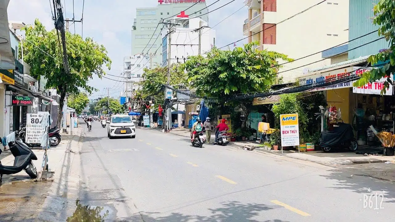 Bán nhà mặt tiền Nơ Trang Long P13 Bình Thạnh, 4 tầng DT 4x23m, vị trí đẹp, giá bán 22,5 tỷ TL