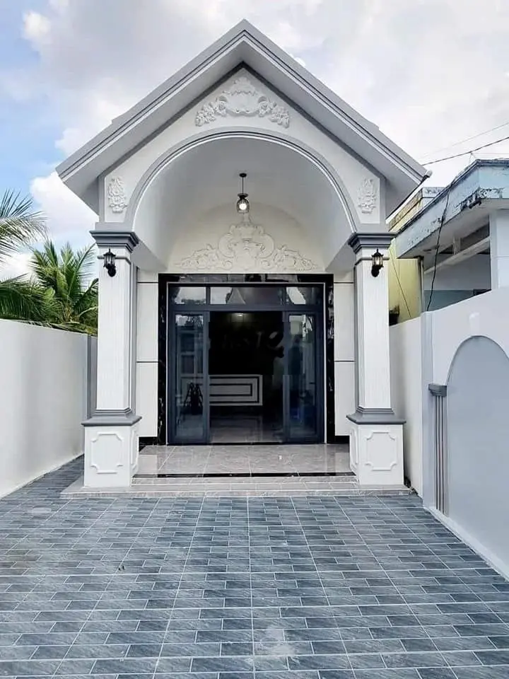 bán nhà 156m2 , mới xây,2 phòng ngủ, phường phú khương , tỉnh bến tre