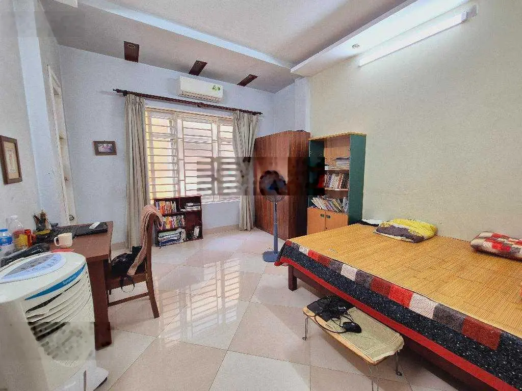Bán nhà phố Phạm Tuấn Tài, Cầu Giấy, DT 58m2, 5T, MT8m, giá 18,5 tỷ, 0948 552 ***