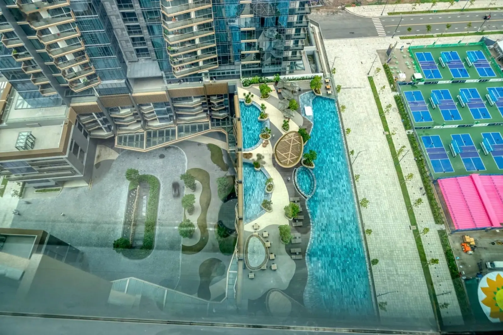 Bán căn Loft The Opera Metropole Thủ Thiêm Loft 160m, Trần 5,7m view Sông, Q1 63 tỷ all in