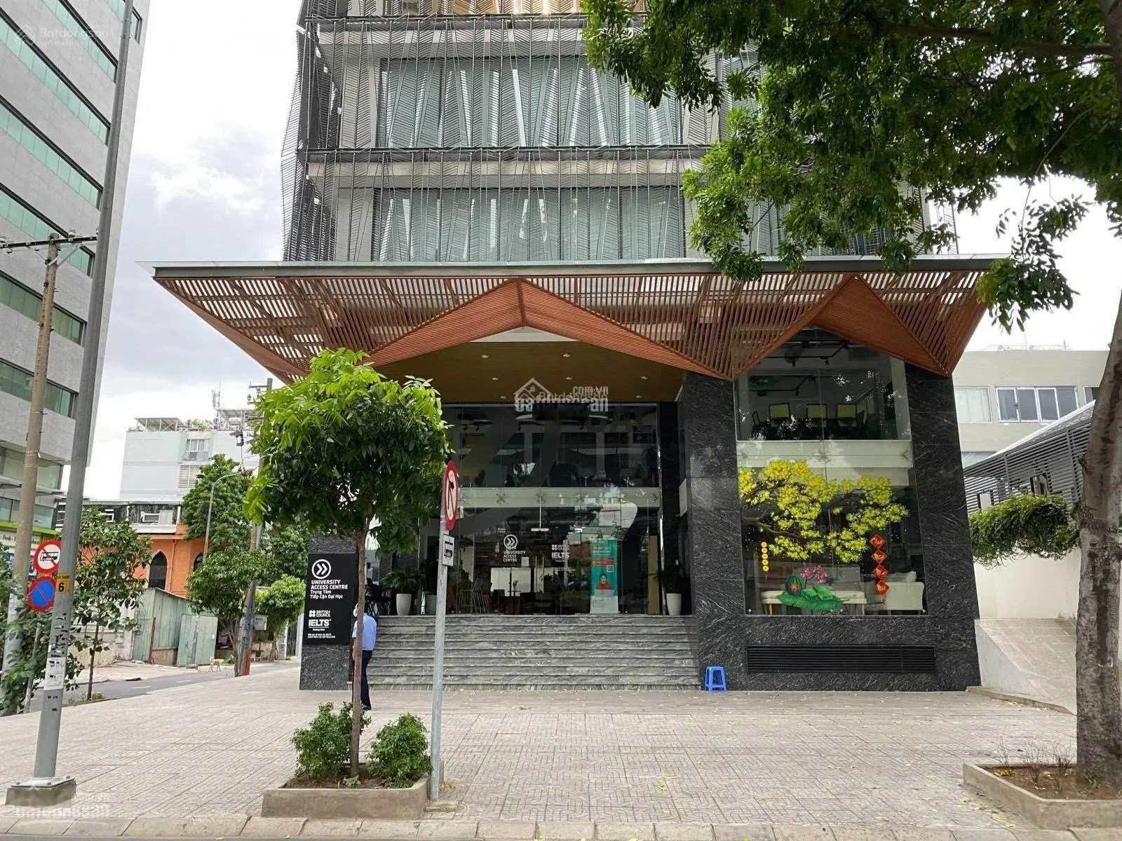 Cần bán gấp nhà MT Kỳ Đồng, Bà Huyện Thanh Quan, Q3. DT: 18x35m, giá bán 280 tỷ