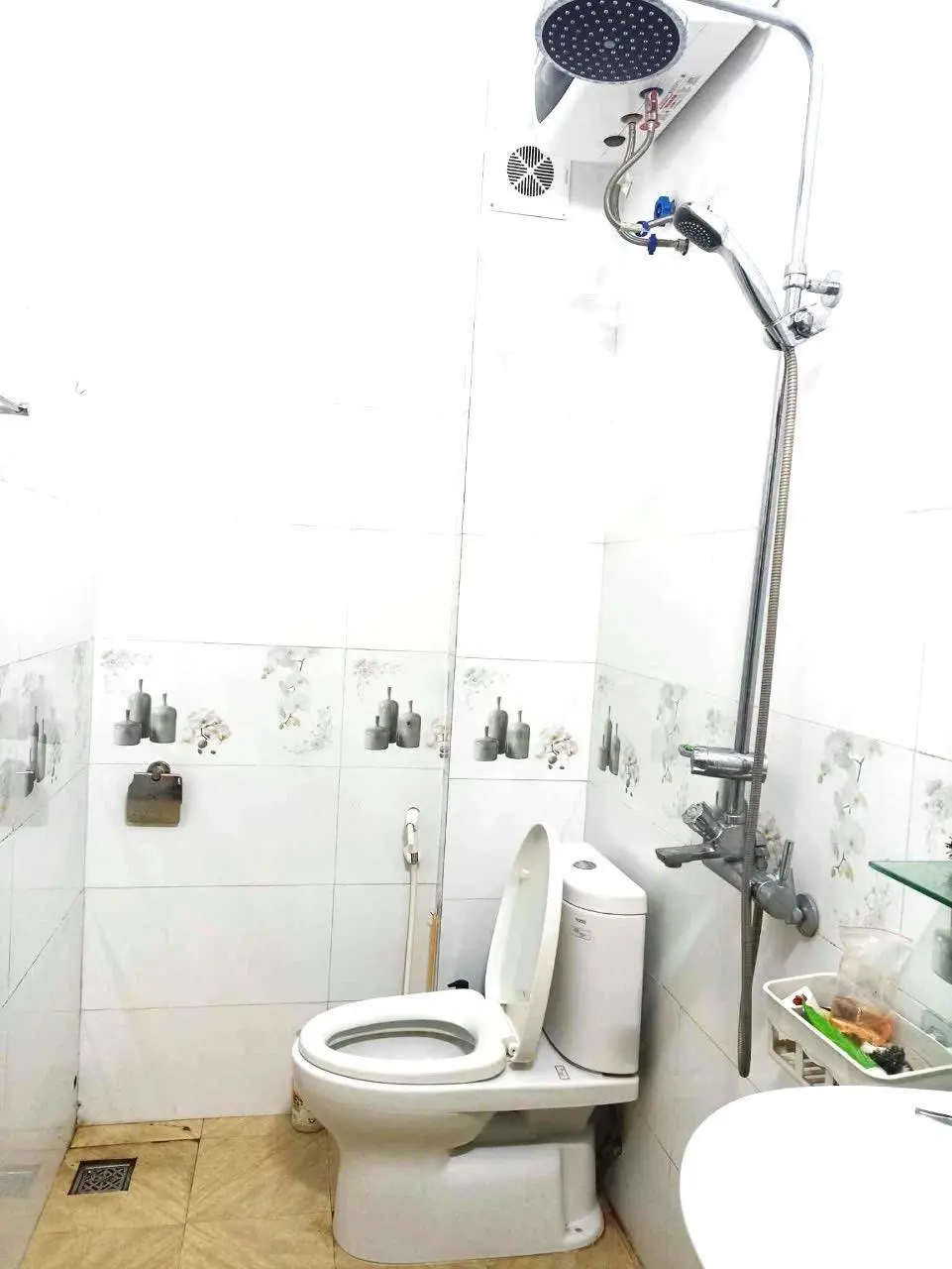 Nhà 3 tầng dân xây P Trần Lãm. Giá thoả thuận