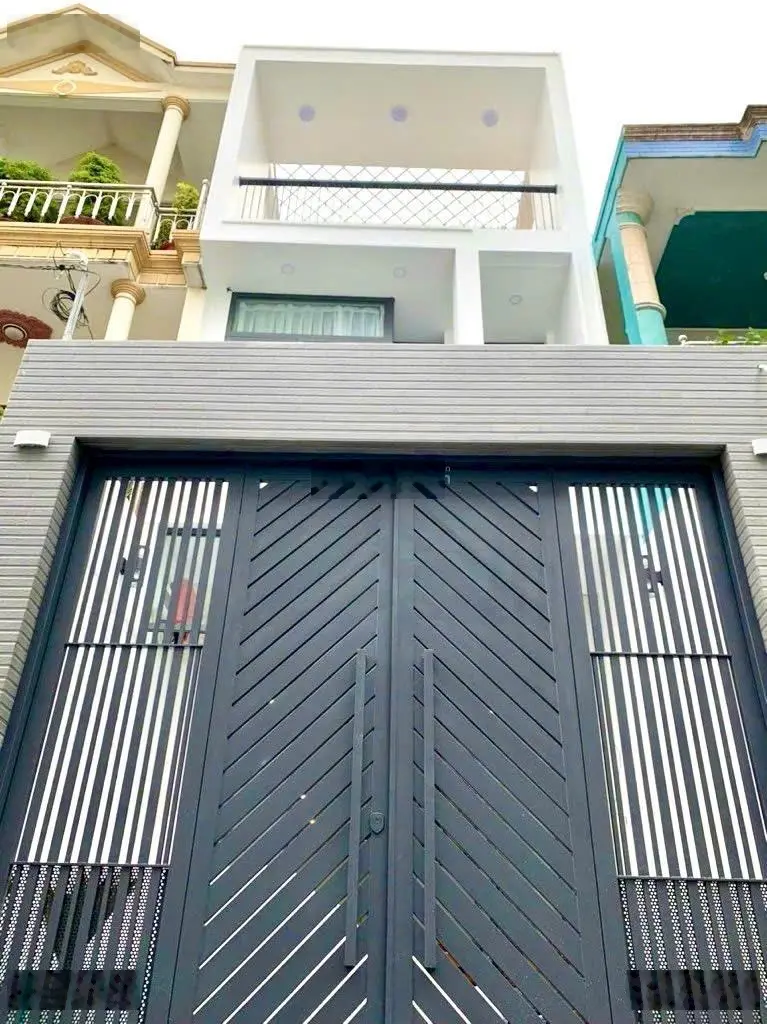 Nhà 3 tầng 4pn hẻm xe hơi 4m - dòng tiền 15tr/tháng - sổ riêng hoàn công-80m ra Hoàng Diệu 2 - 8.xt