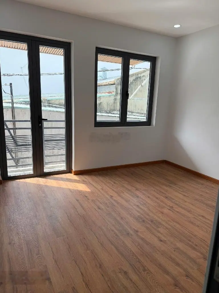 Nhà mới Tân Phú - 2 tầng - 45m2 - hẻm ôtô tới cửa - sát ngã tư Bốn Xã giá chỉ 4,5 tỷ (H10)