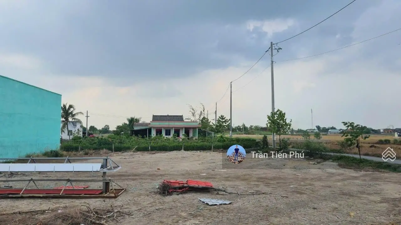 Cần Bán đất MT đường Tạ Uyên, Phường 1. TP Cà Mau. 120m2/700tr. sổ sẳn. LH: 0934 022 *** Phú.