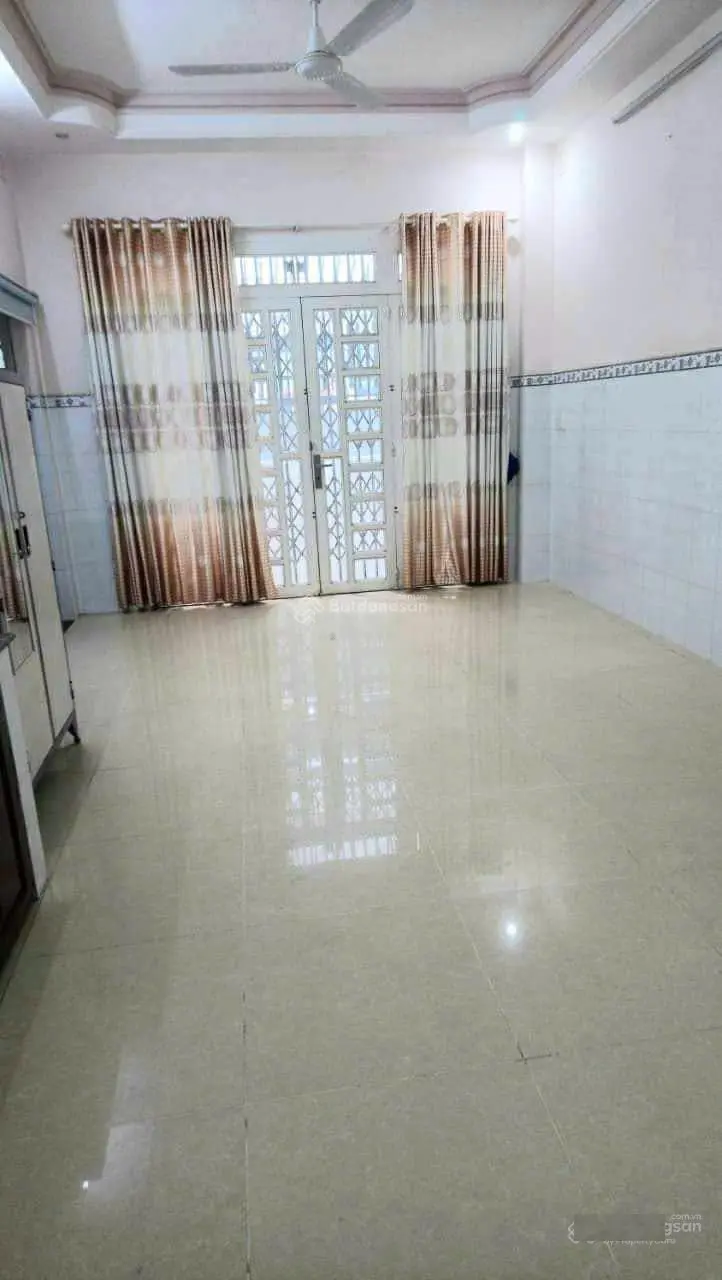 Siêu hót tòa căn hộ dịch vụ chính chủ giảm 1 tỷ bán nhanh trả nợ