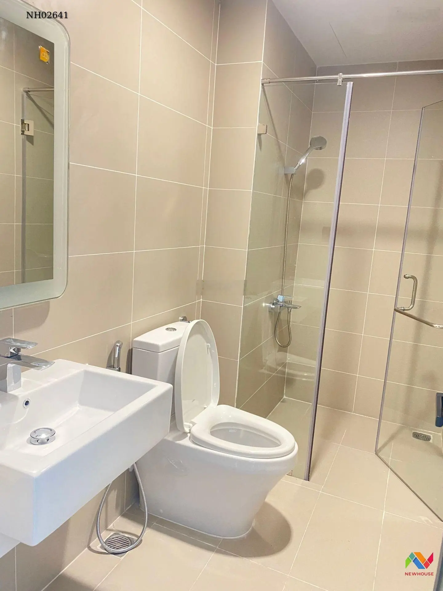 Tổng rổ hàng đầy đủ loại, tầng, hướng - 200 căn 06/10/2024 - Phân tích Q7 Boulevard - 70m2 2.4 tỷ