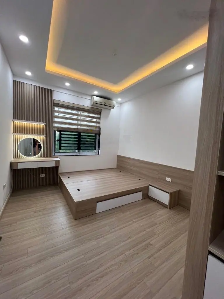 Bán căn hộ dịch vụ studio Trần Phú Hà Đông, đường to ô tô tránh, 70m2, 7 tầng, MT 4.5m, 16,5 tỷ