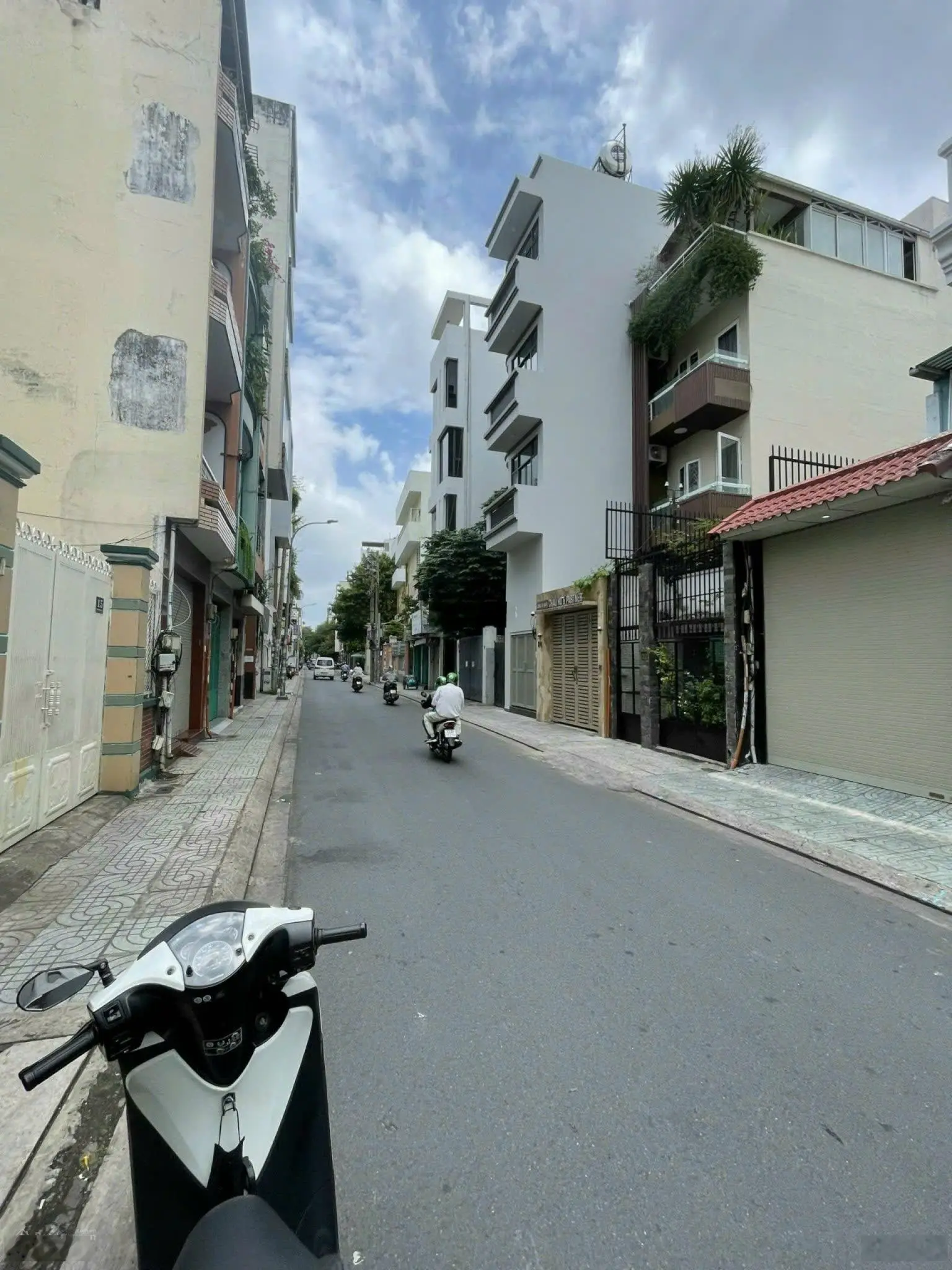 Bán nhà mặt phố Trần Đình Xu, 40 tỷ, 100m2, giá tốt, Q1, HCM
