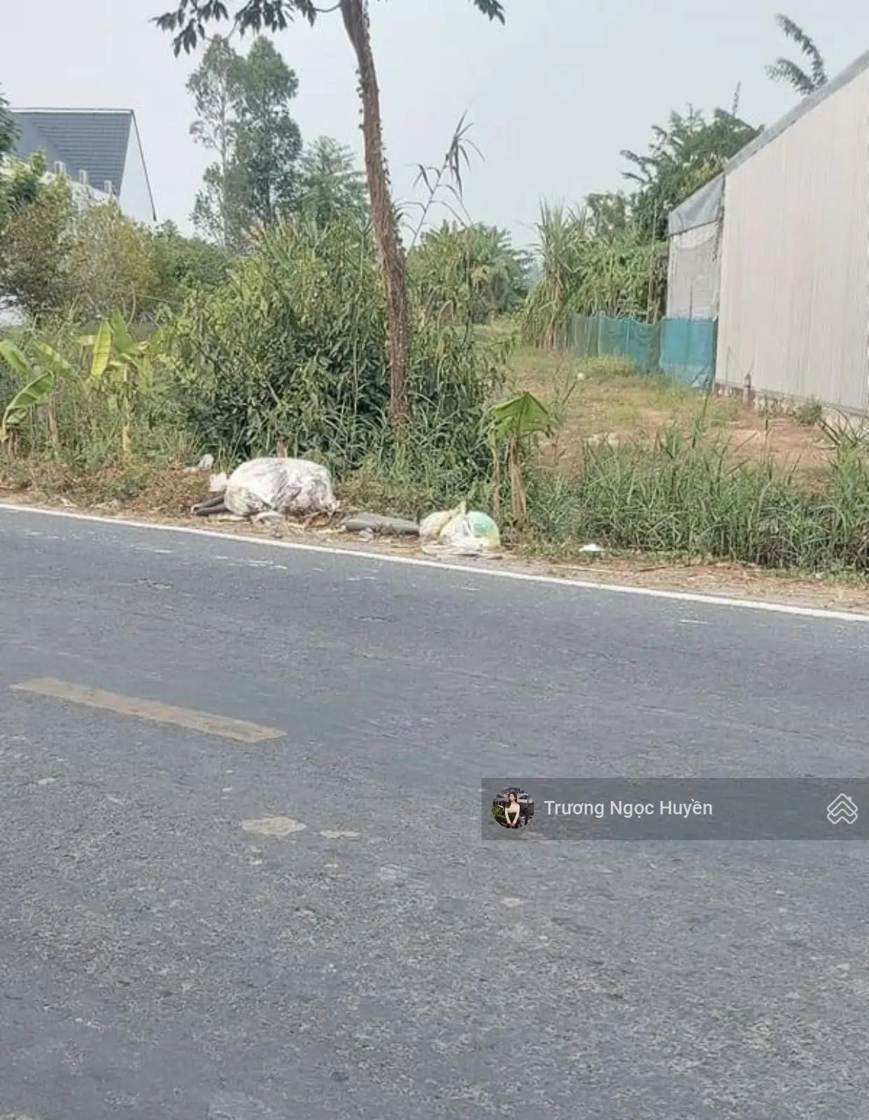 Cần Xoay Tiền Bán Lô Đất Đường Hùng Vương 120m2, Gần Chợ Phường 7, Bến Tre giá 500triệu .SHR