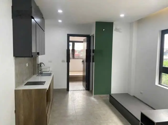 Bán nhà phố Khương Đình. Ôtô đỗ cửa. Kinh doanh được. Lô góc. DT: 40m2/6tầng. Có thang máy. 9,15 tỷ